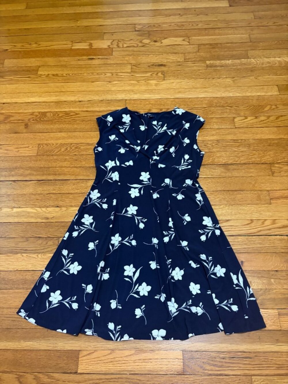 Chaps Womens Sleeveless Dress Size Petite Large PL Blue White Floral Stretch